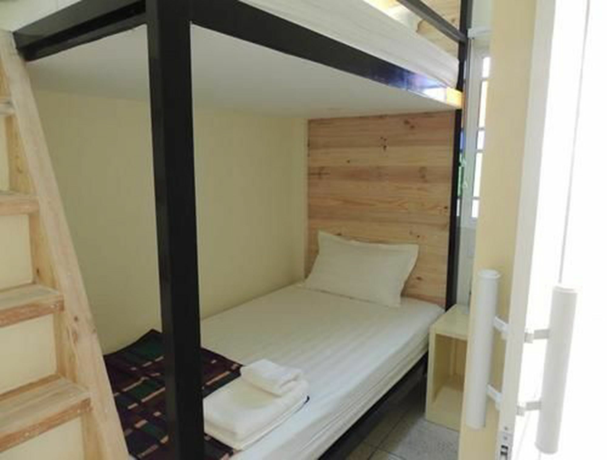 Lotus Bed & Breakfast Rangum Exterior foto