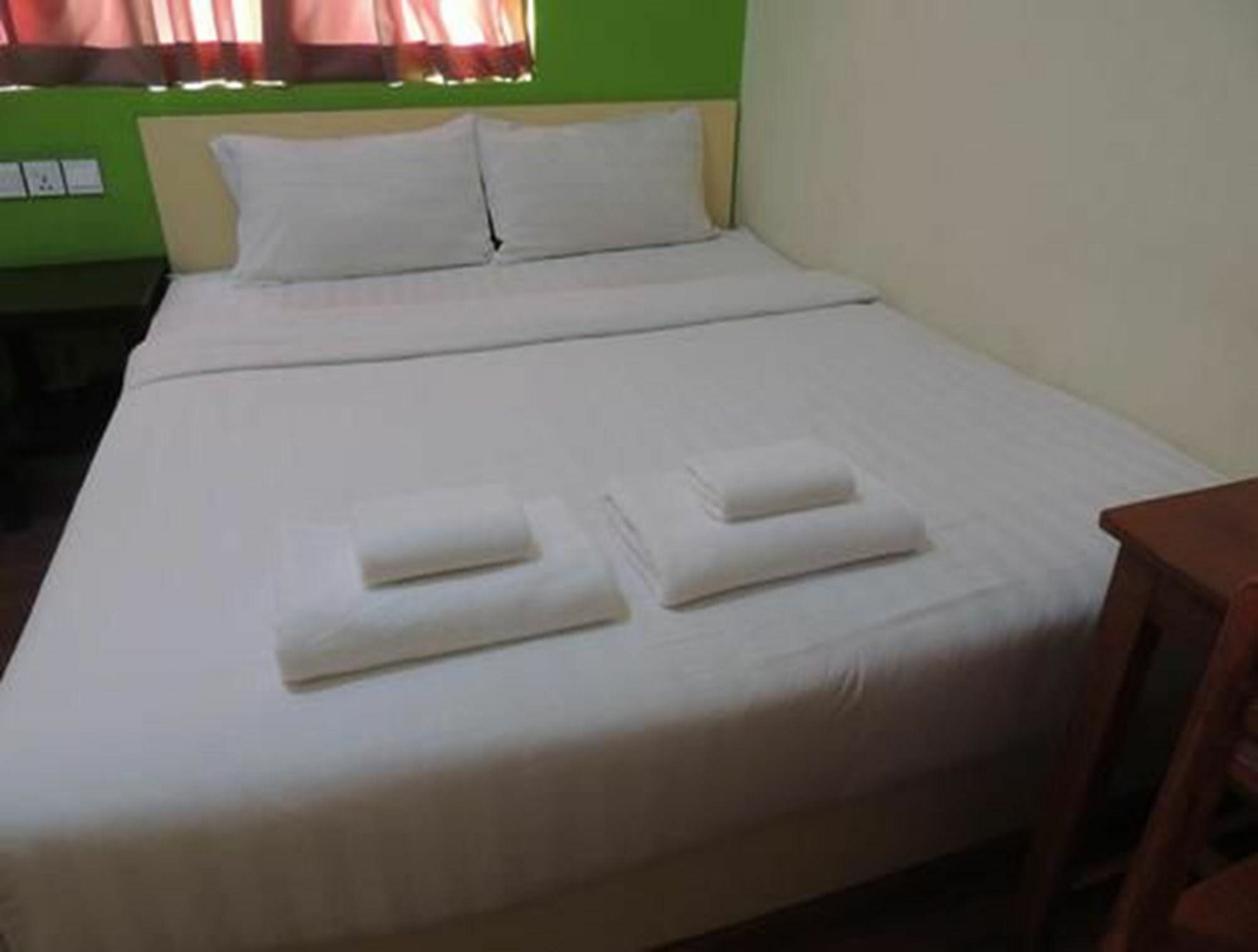 Lotus Bed & Breakfast Rangum Exterior foto